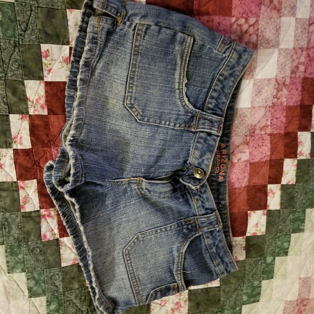 Arizona jean shorts size 11
